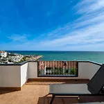 Amazing Seaview By Hello Homes Διαμέρισμα