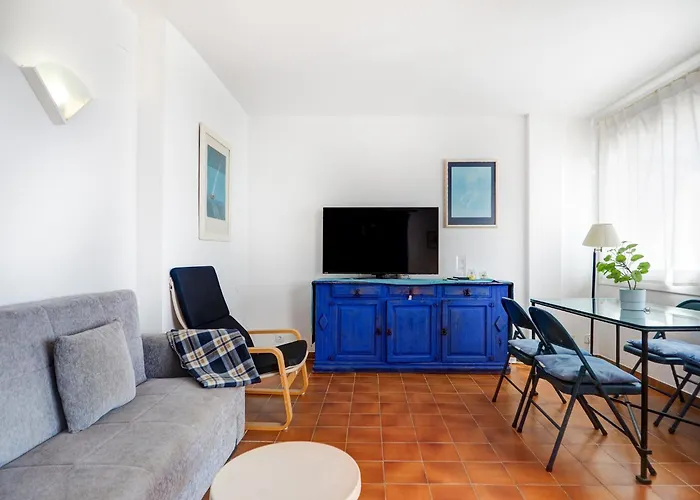 公寓 Amazing Seaview By Hello Homes 锡切斯