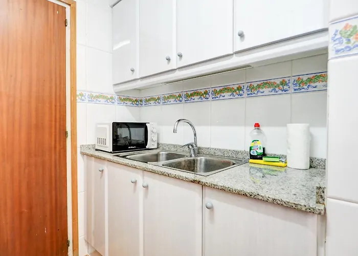 Amazing Seaview By Hello Homes